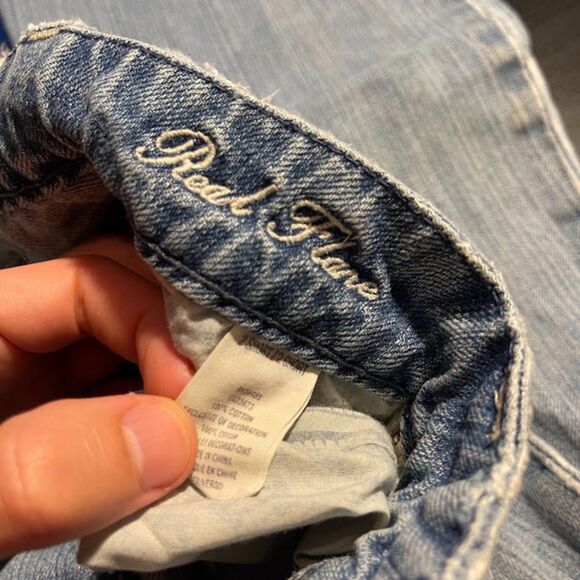 American Eagle Real Flare Size 2 Short Distressed Holey Jeans Light Blue Wash - Picture 4 of 5